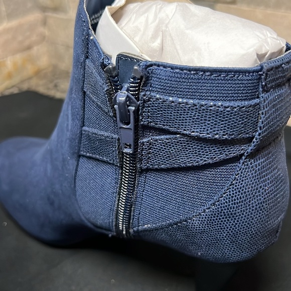 KS blue man made fabric heel boot - Picture 12 of 12